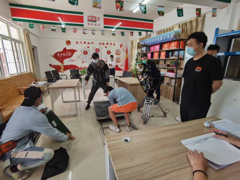 文县广告片拍摄公司：极简主义践行者，少即是多的视觉哲学